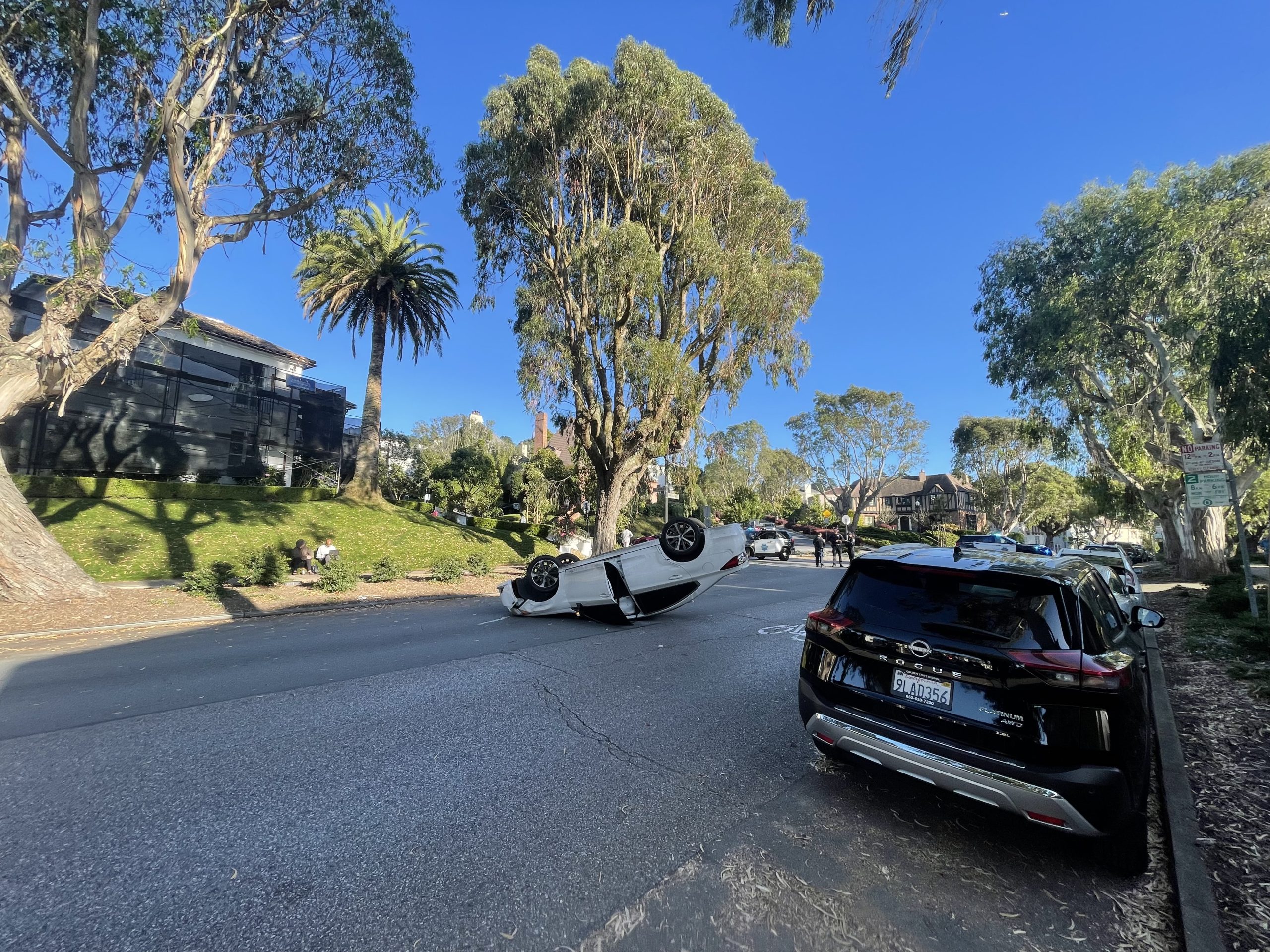 Car accident in St. Francis Wood on Santa Clara Avenue and Yerba Buena Avenue